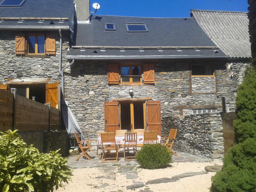 Les Granges De La Fontaine Villa Antignac Стая снимка